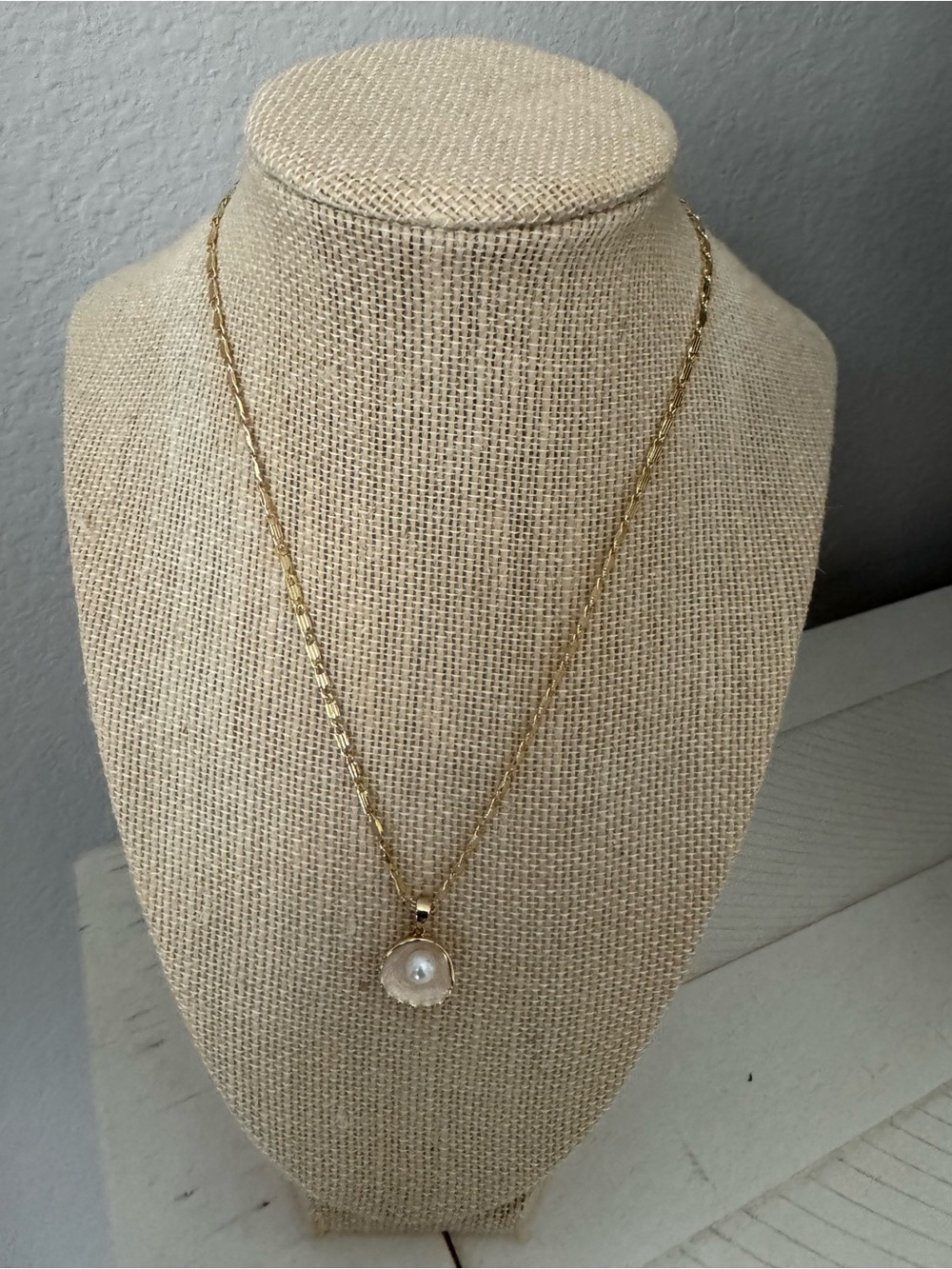 Fashion Gold Pearl Pendant Necklace - Women Jewelry